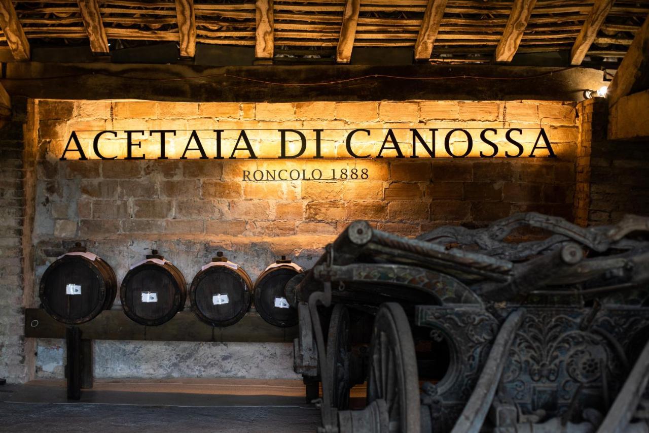 Relais Roncolo 1888 Villa Quattro Castella Exteriör bild
