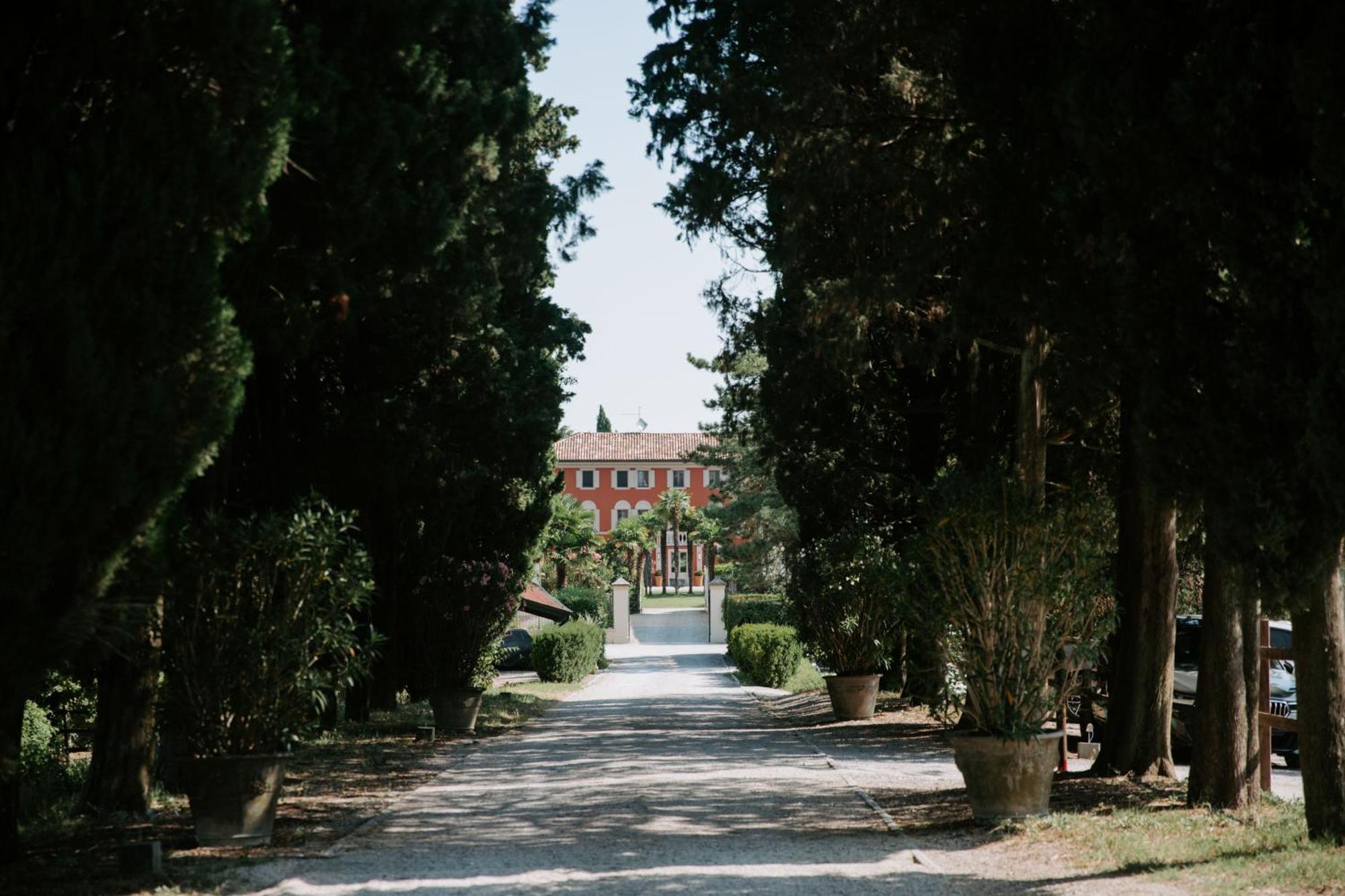 Relais Roncolo 1888 Villa Quattro Castella Exteriör bild